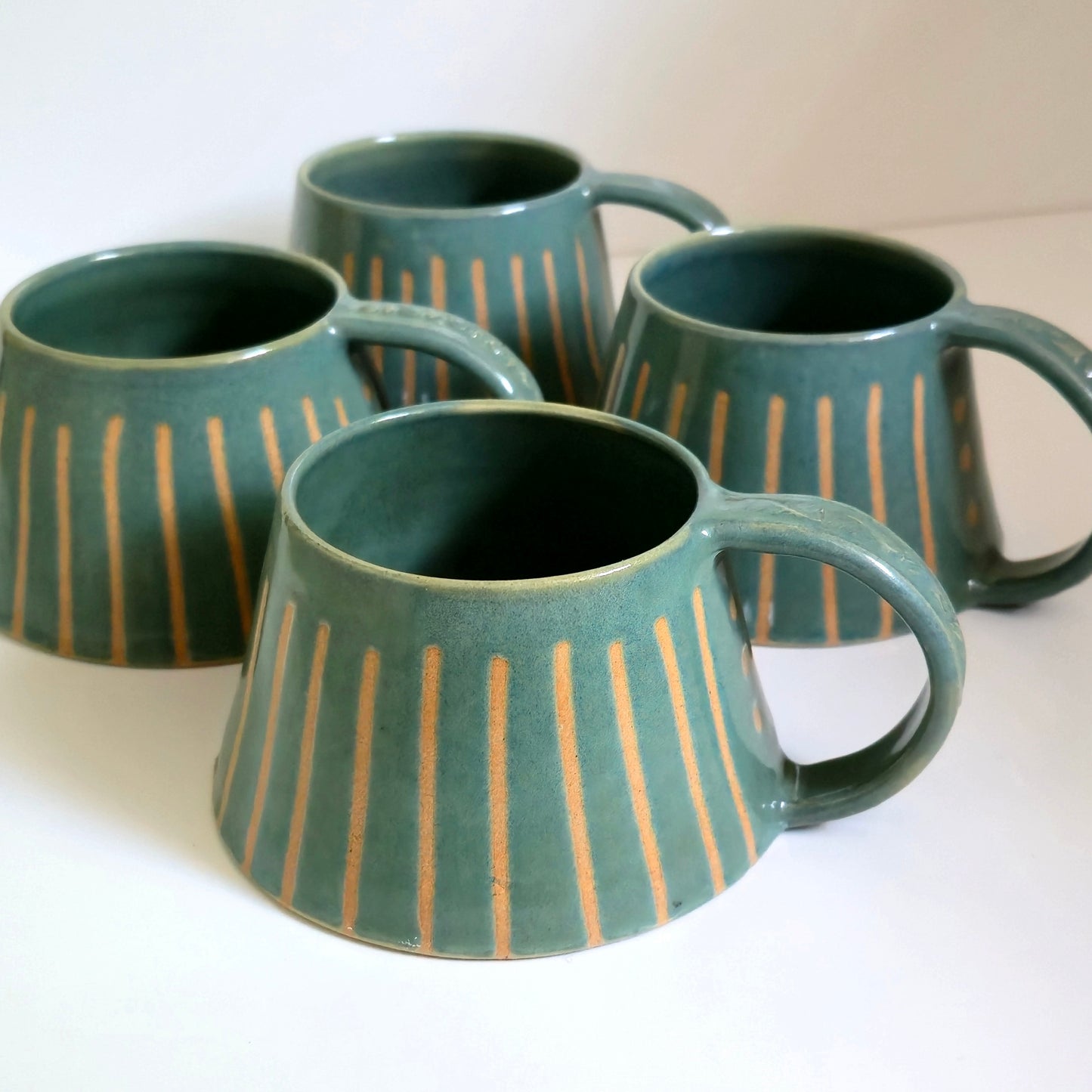 Line Mug – 250ml