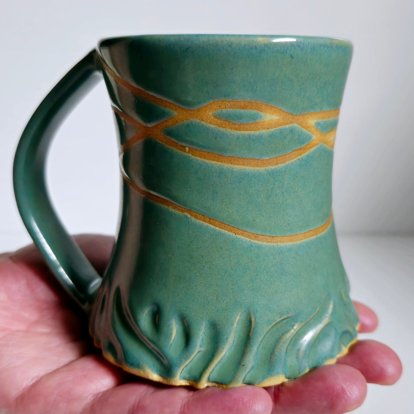 Concave Ceramic Mug – 250ml