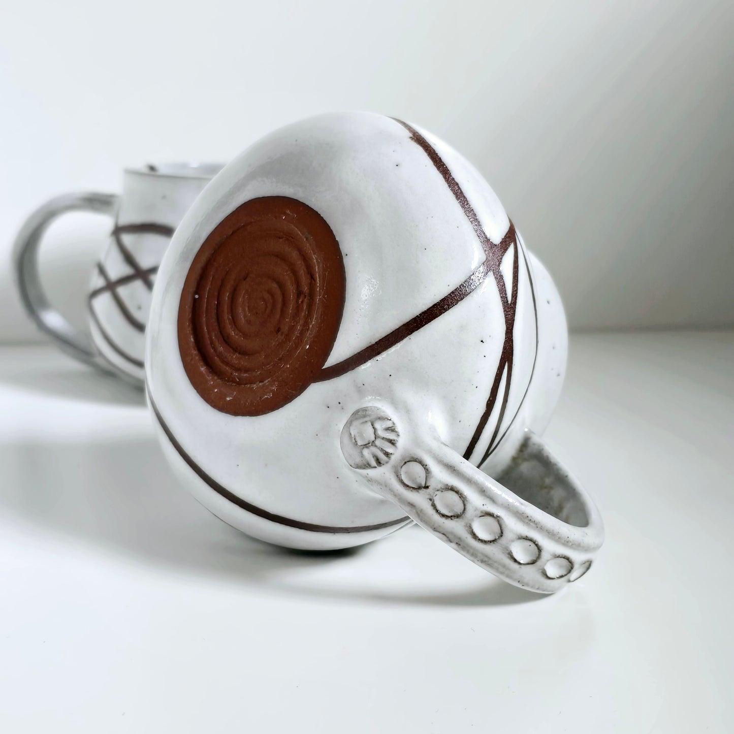 Full-bodied Ceramic Mug – 350ml